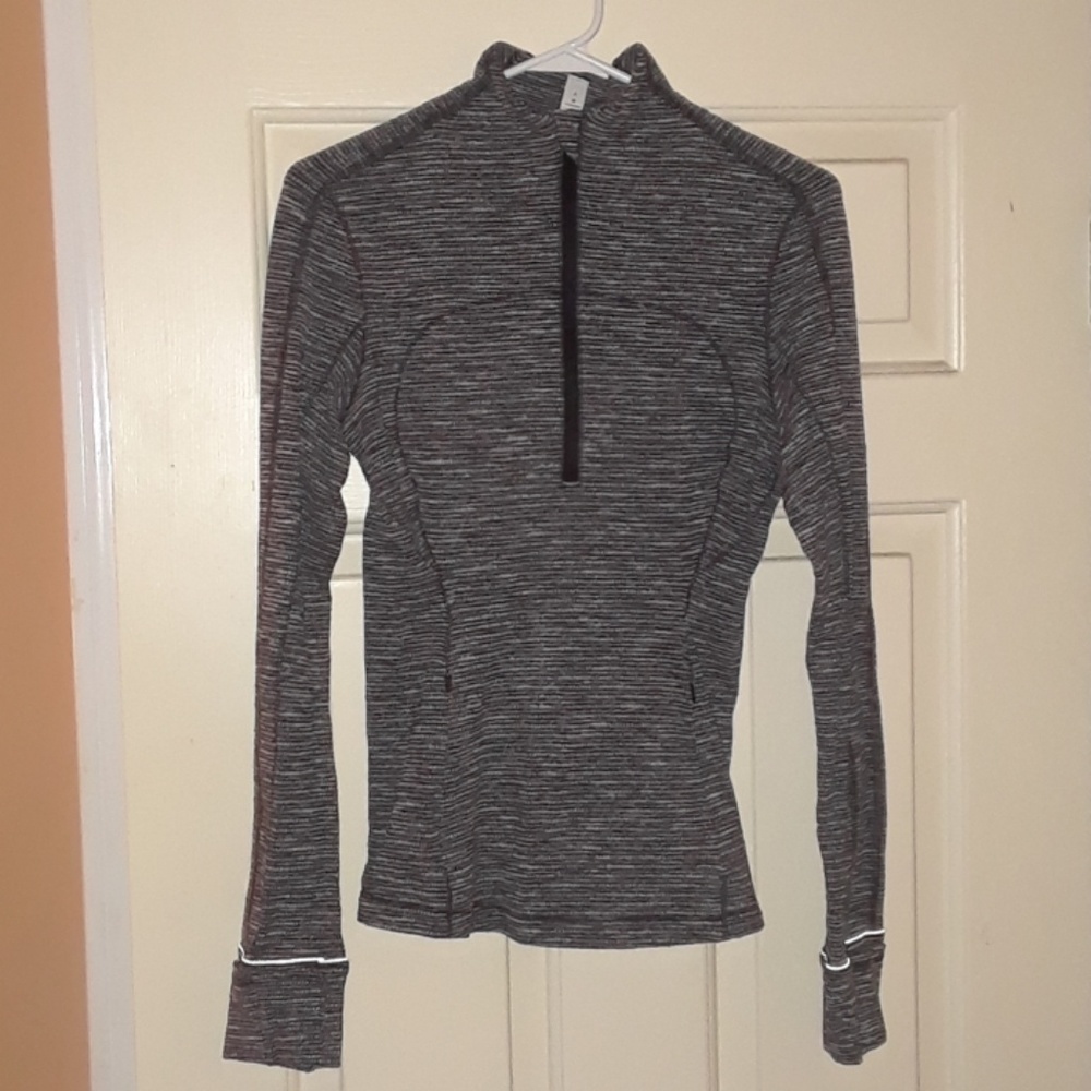 LULULEMON RUN BRISKLY 1/2 ZIP
